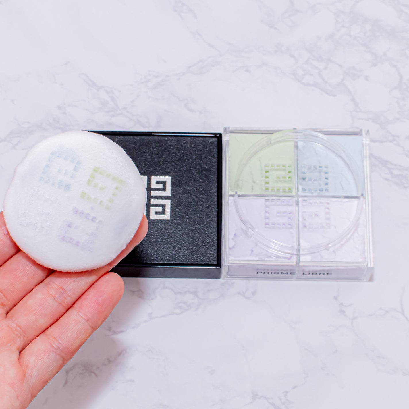 プリズム・リーブル/GIVENCHY/ルースパウダーを使ったクチコミ(2枚目)