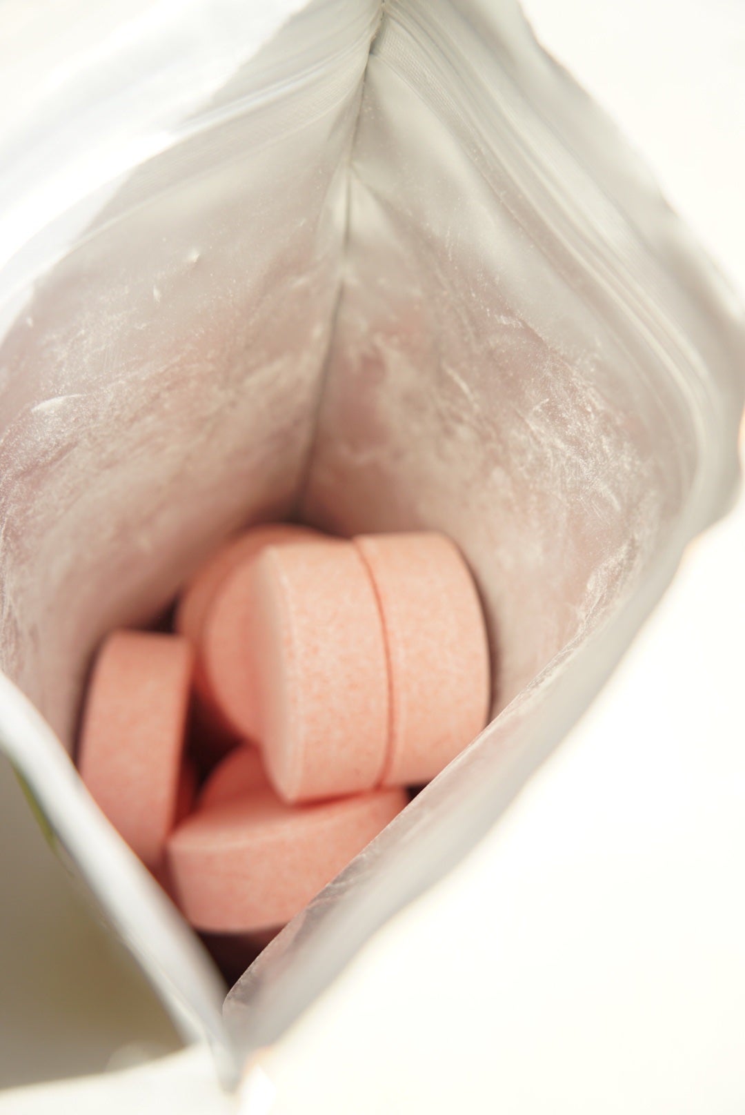 meshimase バスタブレット リフレッシュ&ジューシーなベルガモットの香り/meshimase/炭酸系入浴剤を使ったクチコミ(4枚目)