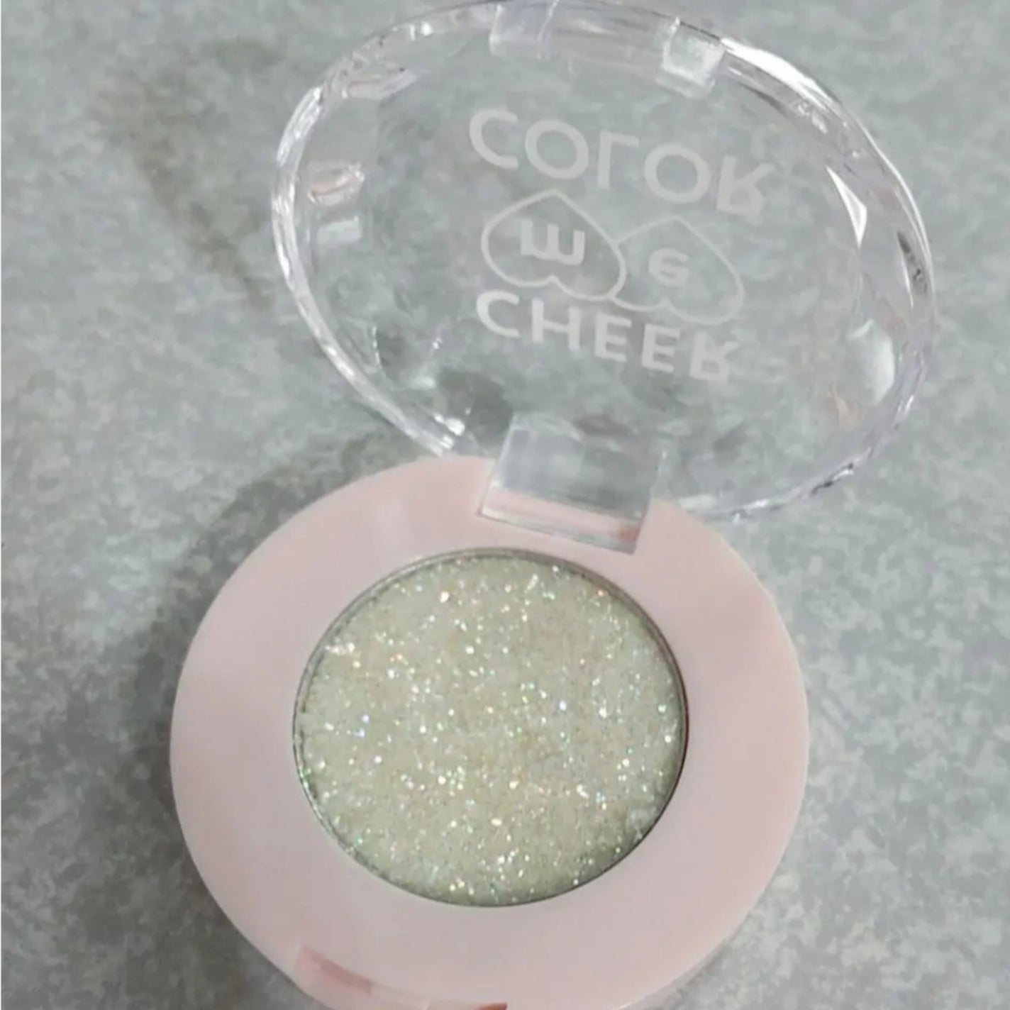 チアミーカラーグリッターアイシャドウ/セリア/グリッターを使ったクチコミ(2枚目)