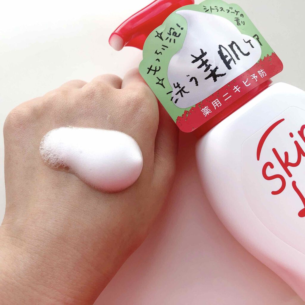 薬用泡のふんわり洗顔/スキンライフ/泡洗顔を使ったクチコミ（2枚目）