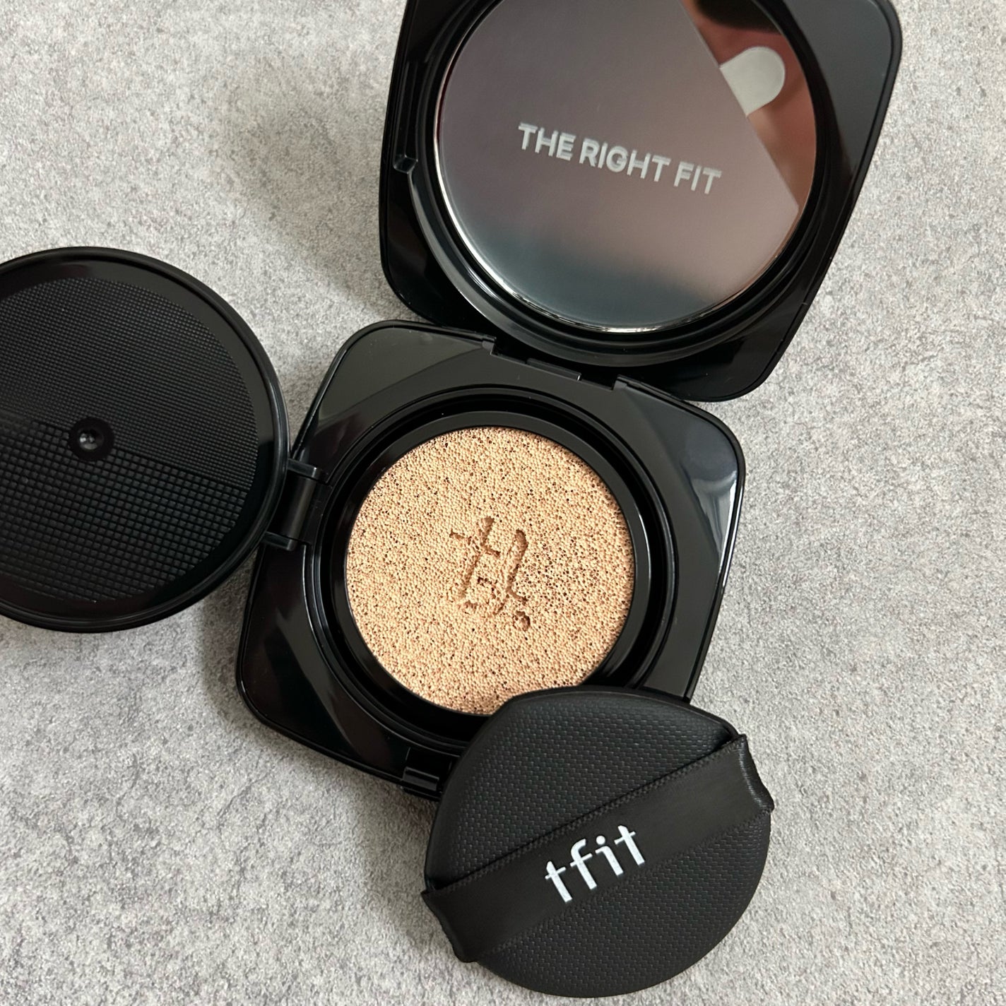 レイヤリングフィット グロークッションEX/TFIT/クッションファンデーションを使ったクチコミ(2枚目)