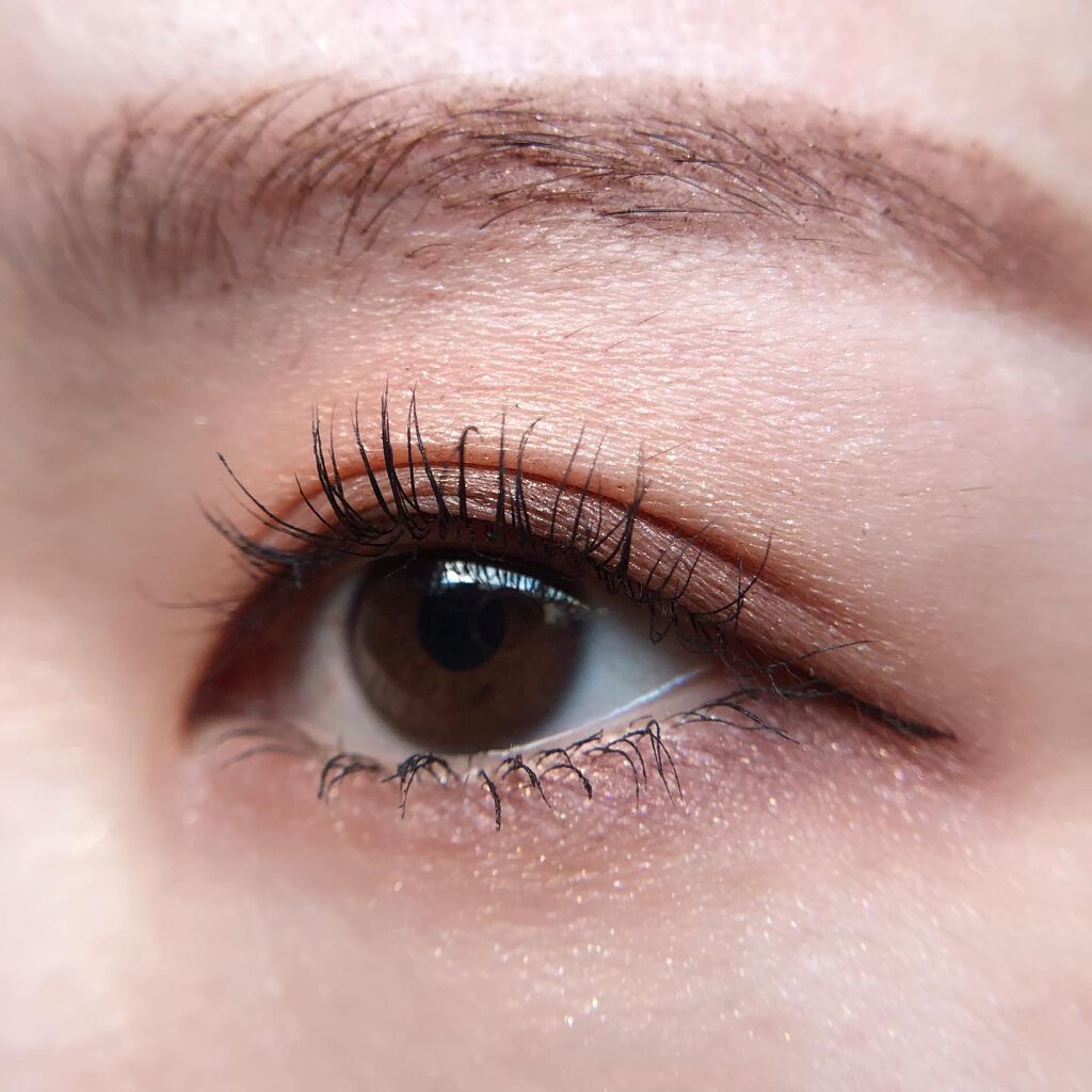 あゆみ on LIPS 「・\#todaysmake/・アイシャドウ☑@celefit...」(3枚目)