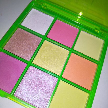 UR GLAM BLOOMING EYE COLOR PALETTE/U R GLAM/アイシャドウパレットを使ったクチコミ(2枚目)