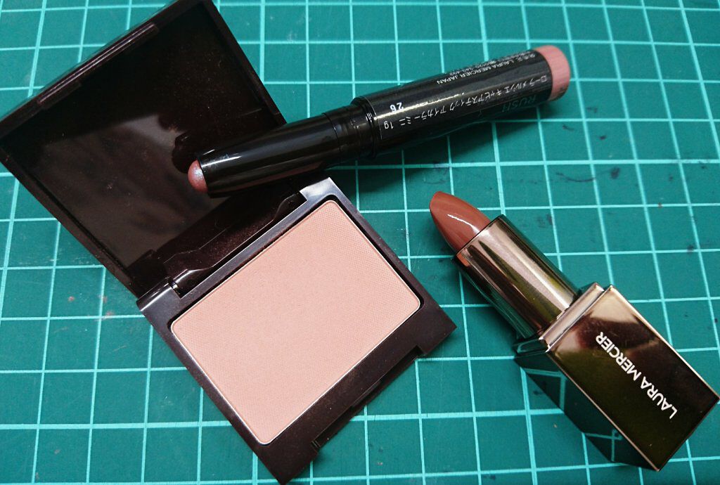 ルージュ エッセンシャル シルキー クリーム リップスティック/ローラ メルシエ/口紅を使ったクチコミ（3枚目）