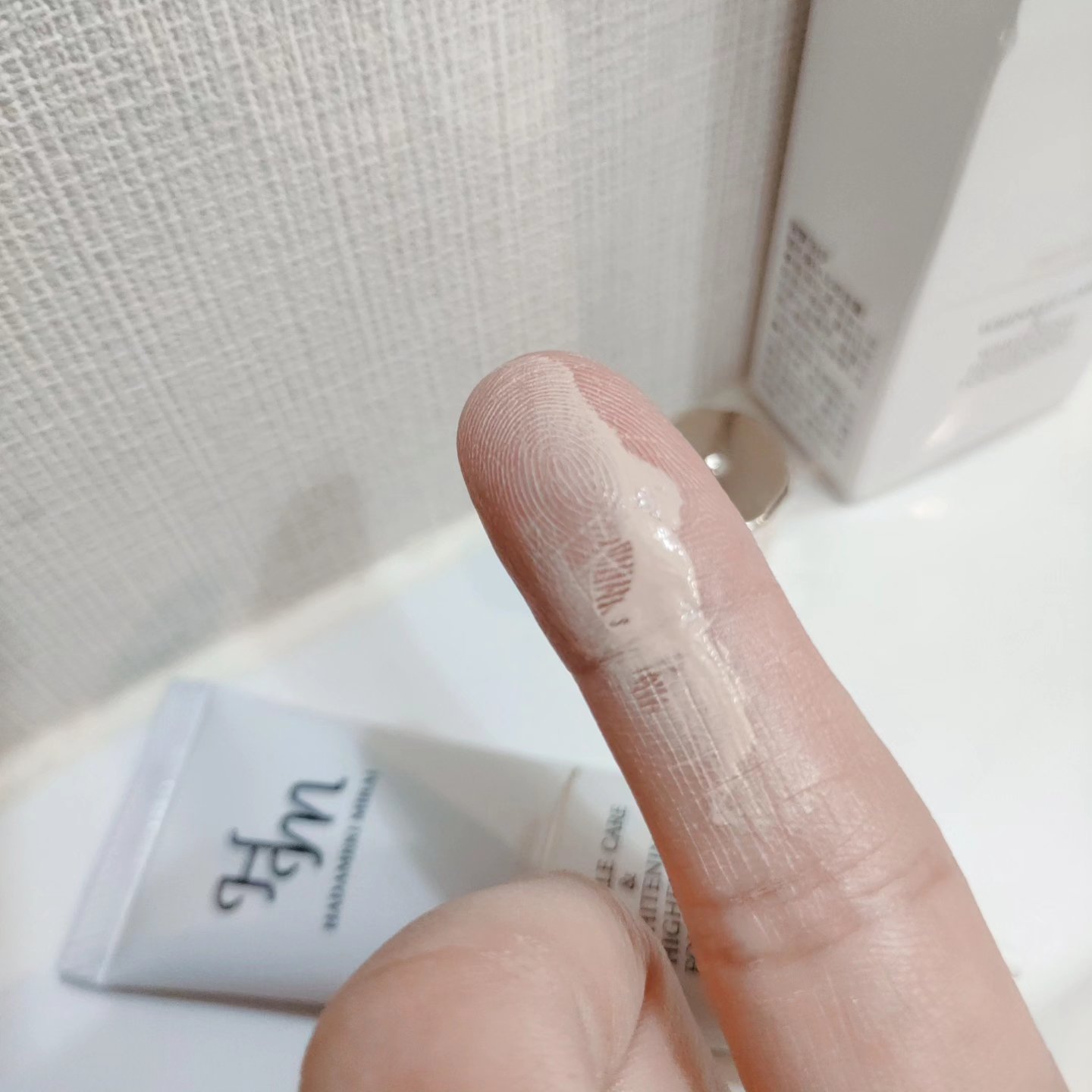 リンクルケア＆ホワイトニング ハイエンディストファンデーション/ハダメキミライ/リキッドファンデーションを使ったクチコミ（3枚目）