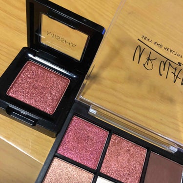 UR GLAM　BLOOMING EYE COLOR PALETTE/U R GLAM/アイシャドウパレットを使ったクチコミ（1枚目）