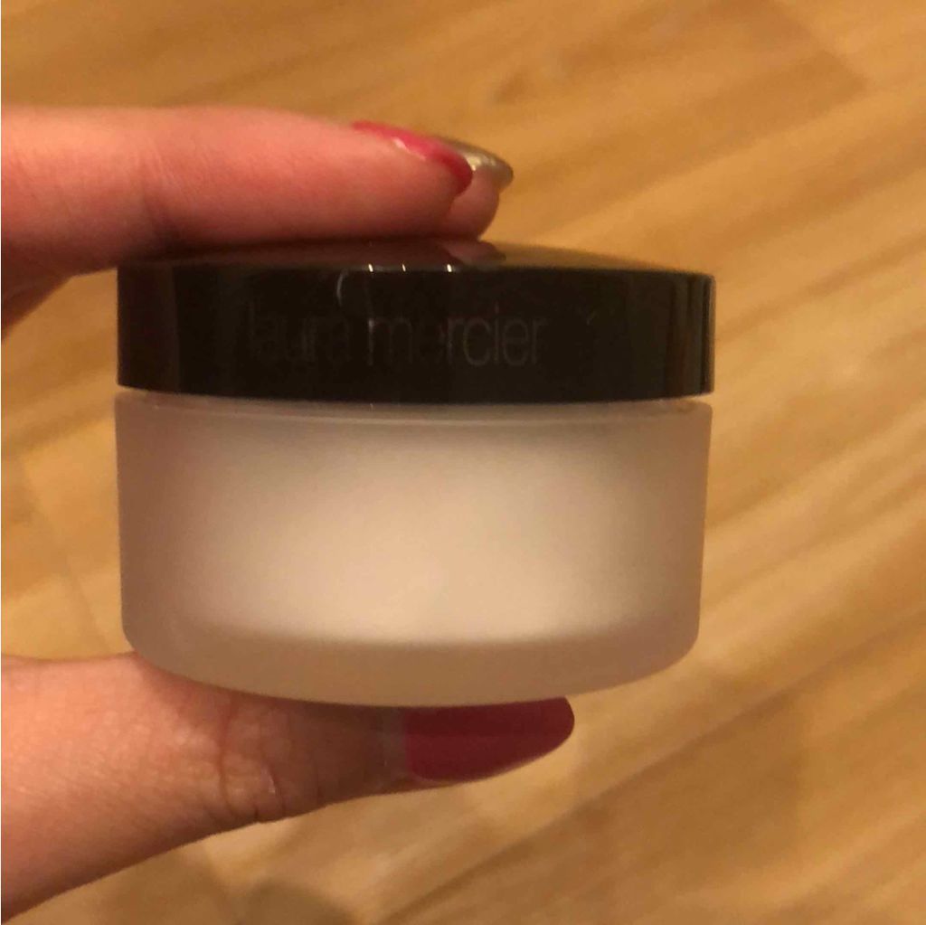 シークレット ブライトニング パウダー/ローラ メルシエ/ルースパウダーを使ったクチコミ（1枚目）