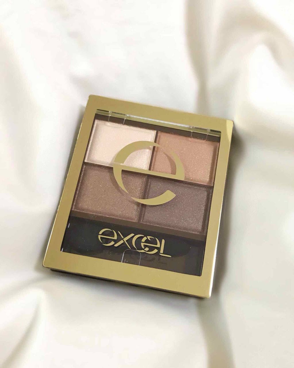 スキニーリッチシャドウ/excel/アイシャドウパレットを使ったクチコミ(2枚目)