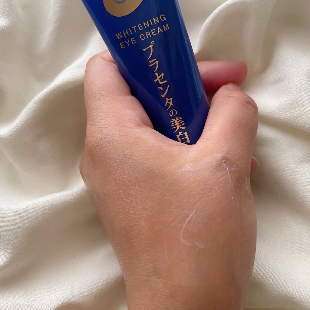 プラセホワイター 薬用美白アイクリーム/明色/アイケア・アイクリームを使ったクチコミ(4枚目)