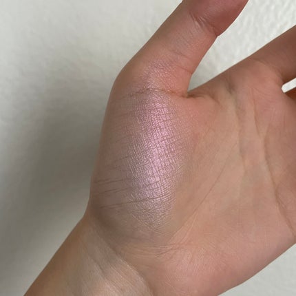 ColourPop Super Shock Highlighterのクチコミ「ピンクフィルターをかけたようなツヤ肌に♡
ColourPop Super Shock Hi.....」(3枚目)