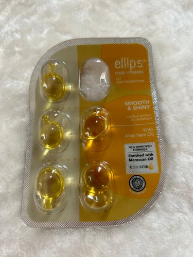 ellips ヘアーオイル【スムース＆シャイニー】のクチコミ「手に入った　#ellips 全て使ってみました
テクスチャ変わりなし
香りは　#スムース＆シャ.....」（2枚目）