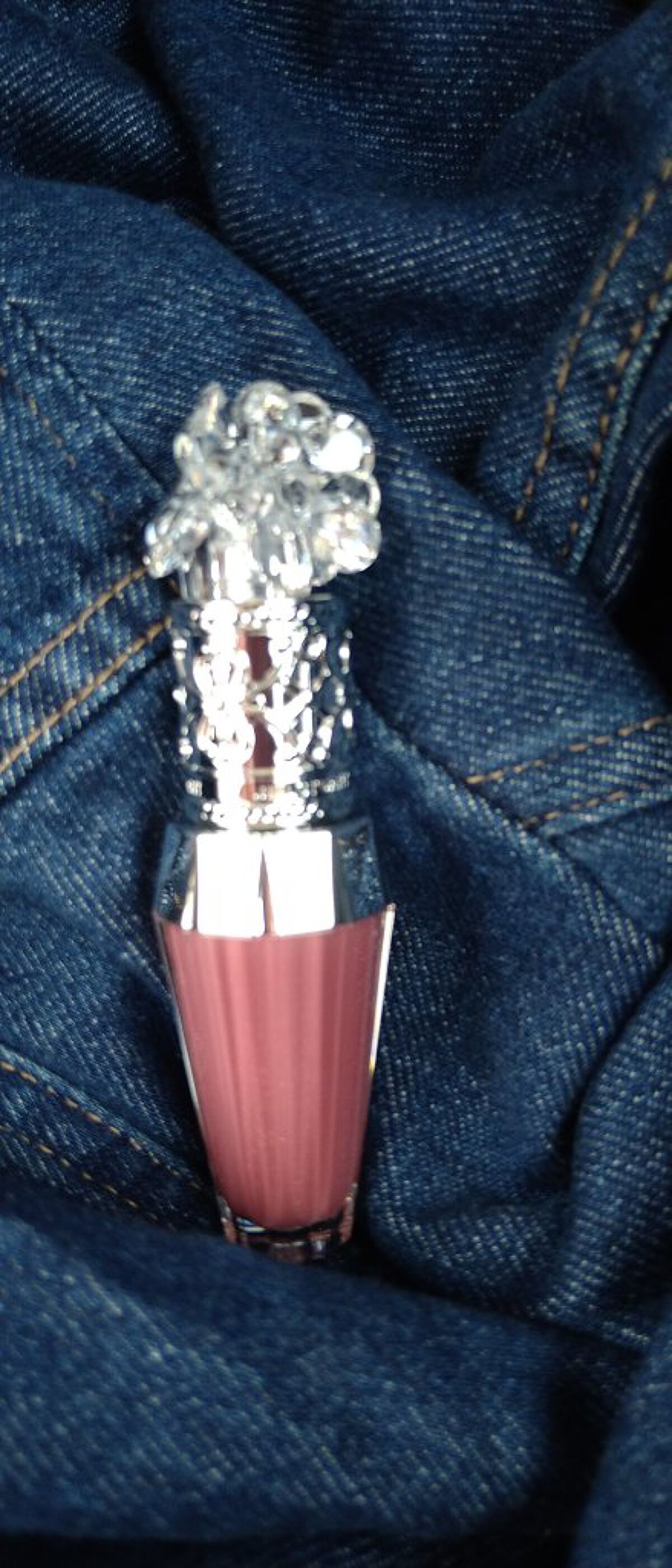 ジルスチュアート　クリスタルブルーム　リップブーケ セラム 06 rose redwood/JILL STUART/リッププランパーを使ったクチコミ（1枚目）