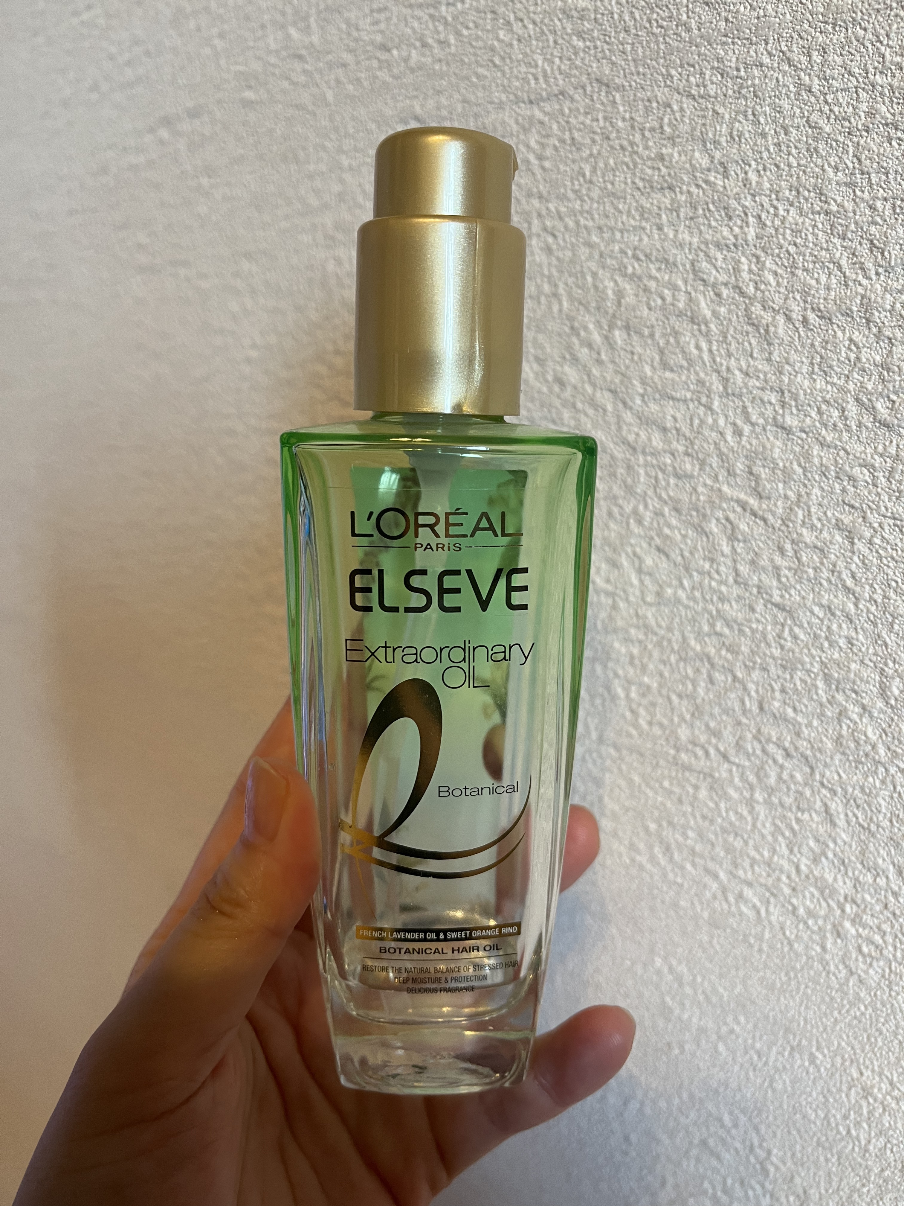 #使い切り
#使い切りコスメ
#使い切りスキンケア 

#ロレアルパリ
#エクストラオーディナリーオイル

#ヘアオイル

使い切りました☺︎