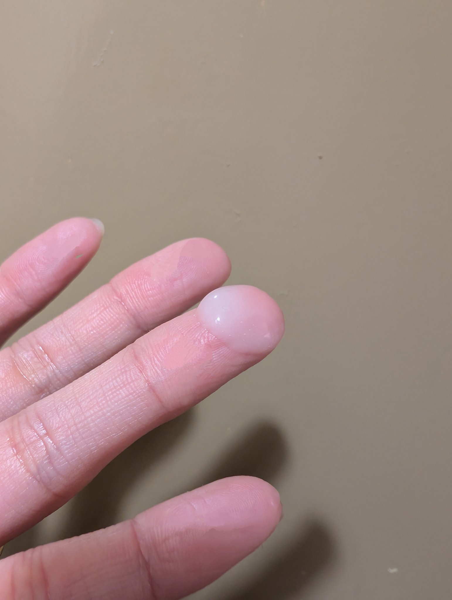 VT シカコラーゲン エッセンスのクチコミ「使い切りスキンケア🤗❤VTのシカコラーゲンエッセンス🐯

またまた使い切りました！容器の中は見.....」（2枚目）