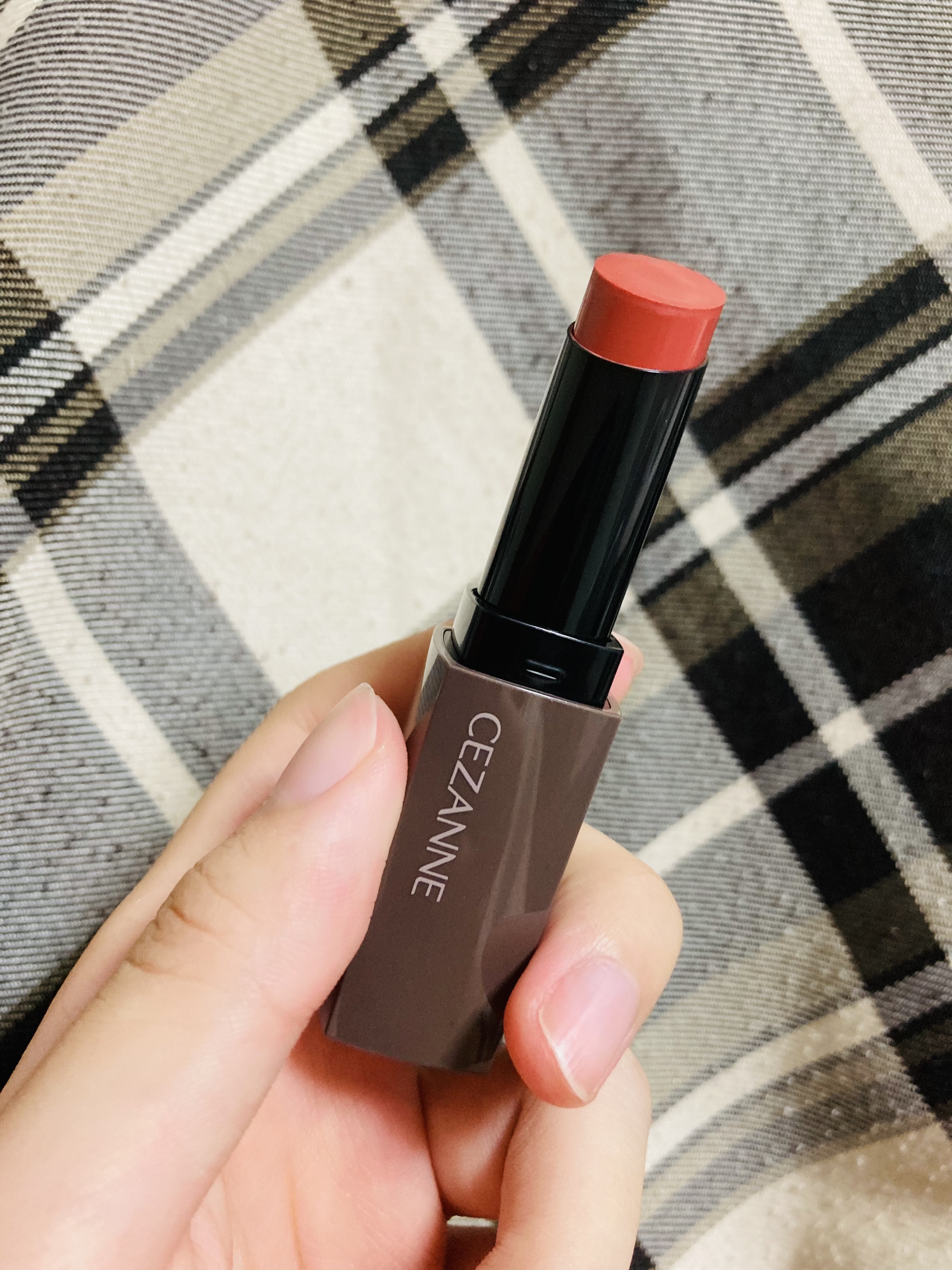 リップカラーシールド/CEZANNE/口紅を使ったクチコミ（2枚目）