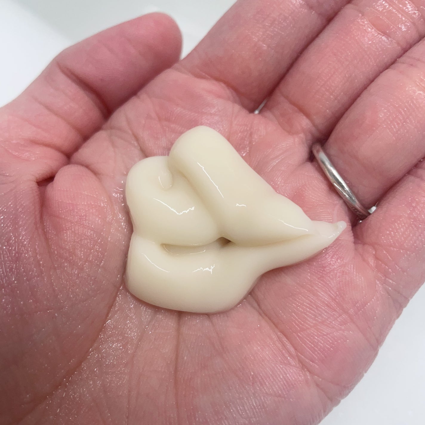 オイルインシャンプー/オイルインコンディショナー (グロス&リペア)/ディアボーテ/市販シャンプーを使ったクチコミ(9枚目)