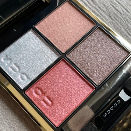 シグニチャー カラー アイズ/SUQQU/アイシャドウパレットを使ったクチコミ(2枚目)