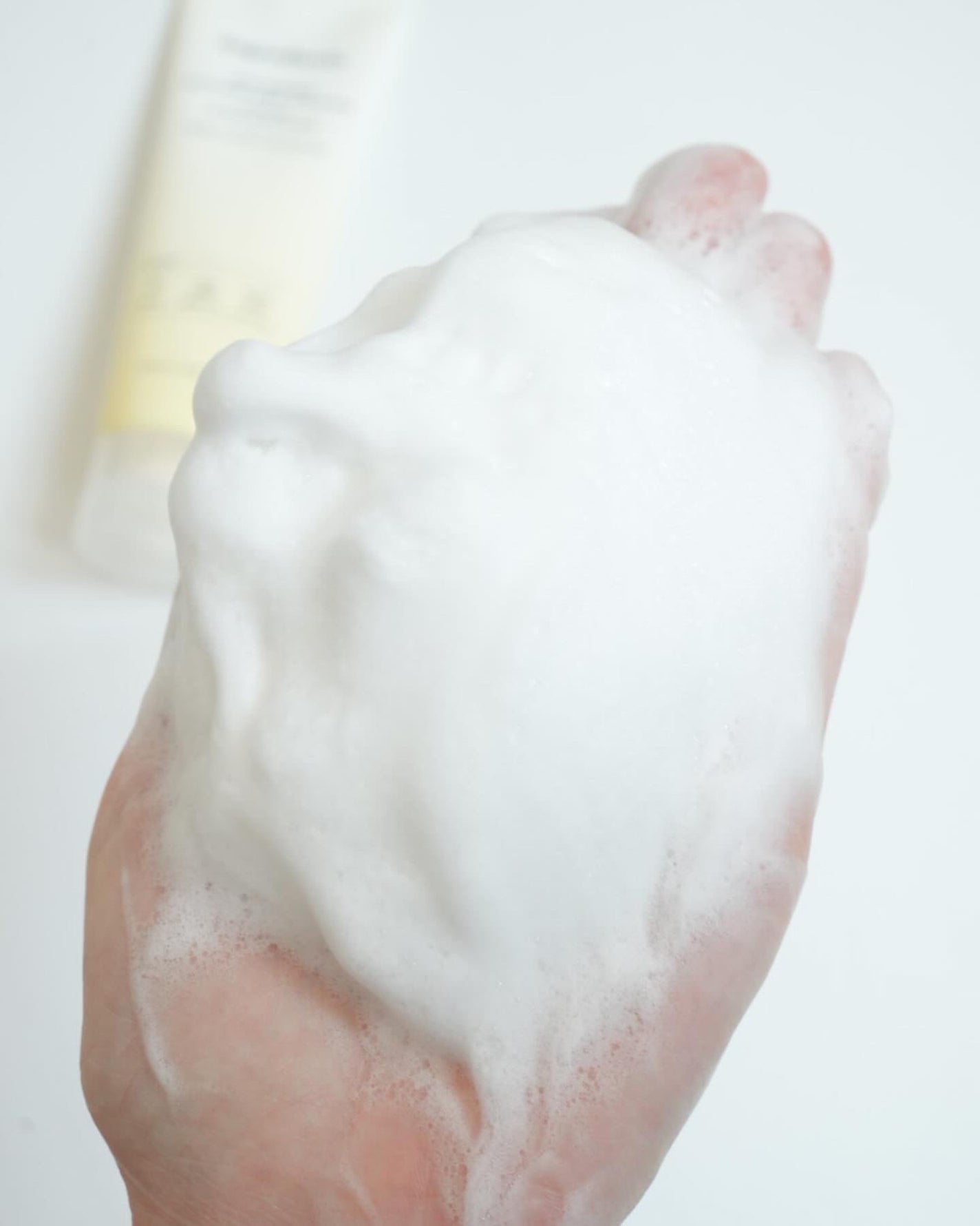 スキンバリアモイスチャーディープクレンザー /Ongredients/洗顔フォームを使ったクチコミ(4枚目)