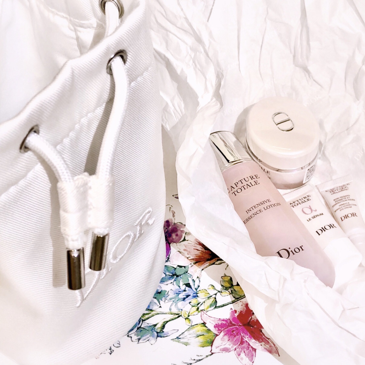 カプチュール トータル セル ENGY アイ クリーム/Dior/アイケア・アイクリームを使ったクチコミ（3枚目）