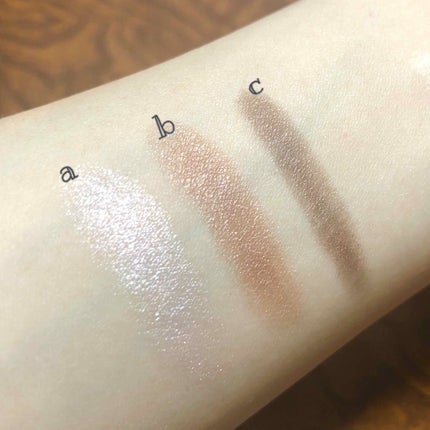 トーンアップアイシャドウ/CEZANNE/アイシャドウパレットを使ったクチコミ(3枚目)
