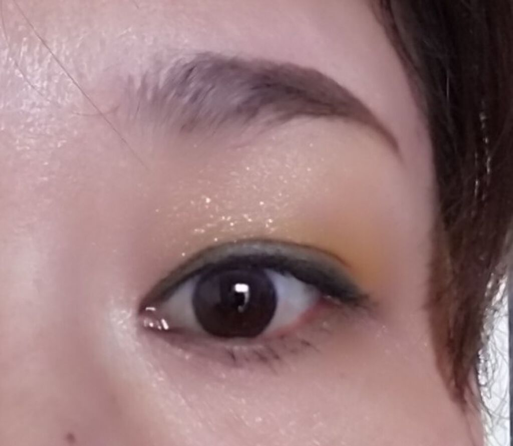 （旧）プレスド アイシャドー (レフィル)/shu uemura/単色アイシャドウを使ったクチコミ（3枚目）