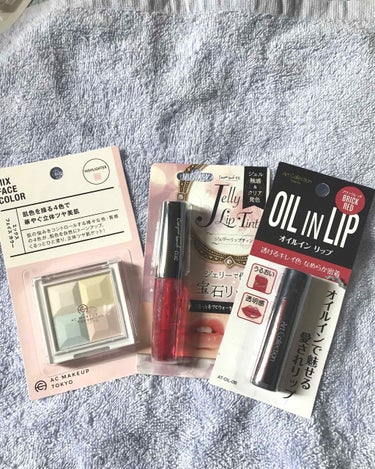 M on LIPS 「いつもいいねやフォローありがとうございます😊週末、久しぶりにゆ..」（1枚目）