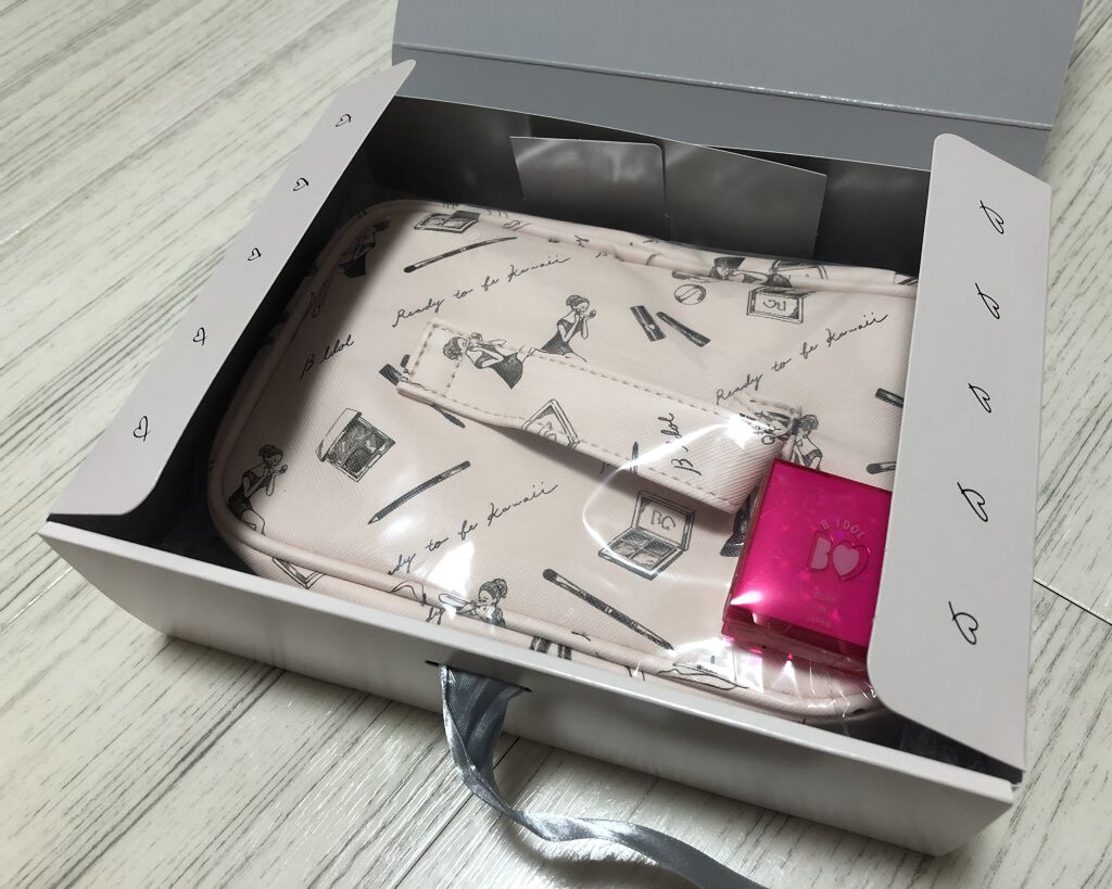 ウィンクティンクシャドウ/b idol/単色アイシャドウを使ったクチコミ（3枚目）