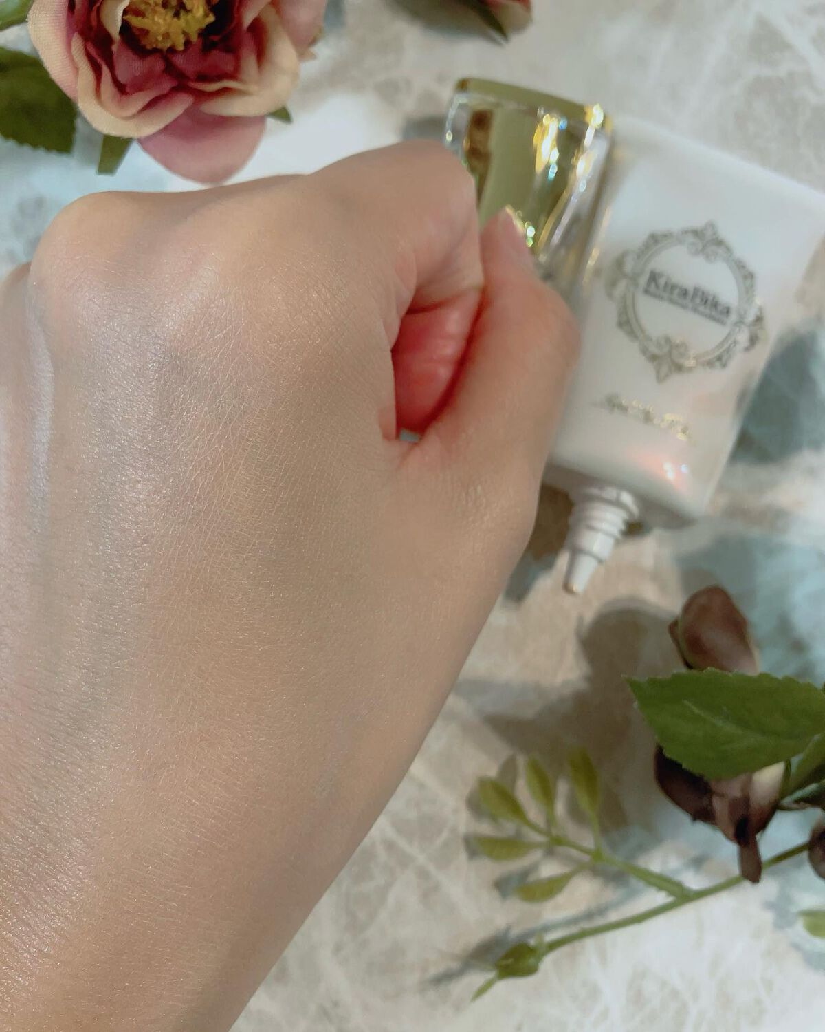 きらびか　ビューティーセラムファンデーション/KiraBika/リキッドファンデーションを使ったクチコミ（3枚目）
