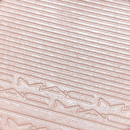 エクストラ ディメンション スキンフィニッシュ/M・A・C/プレストパウダーを使ったクチコミ(2枚目)