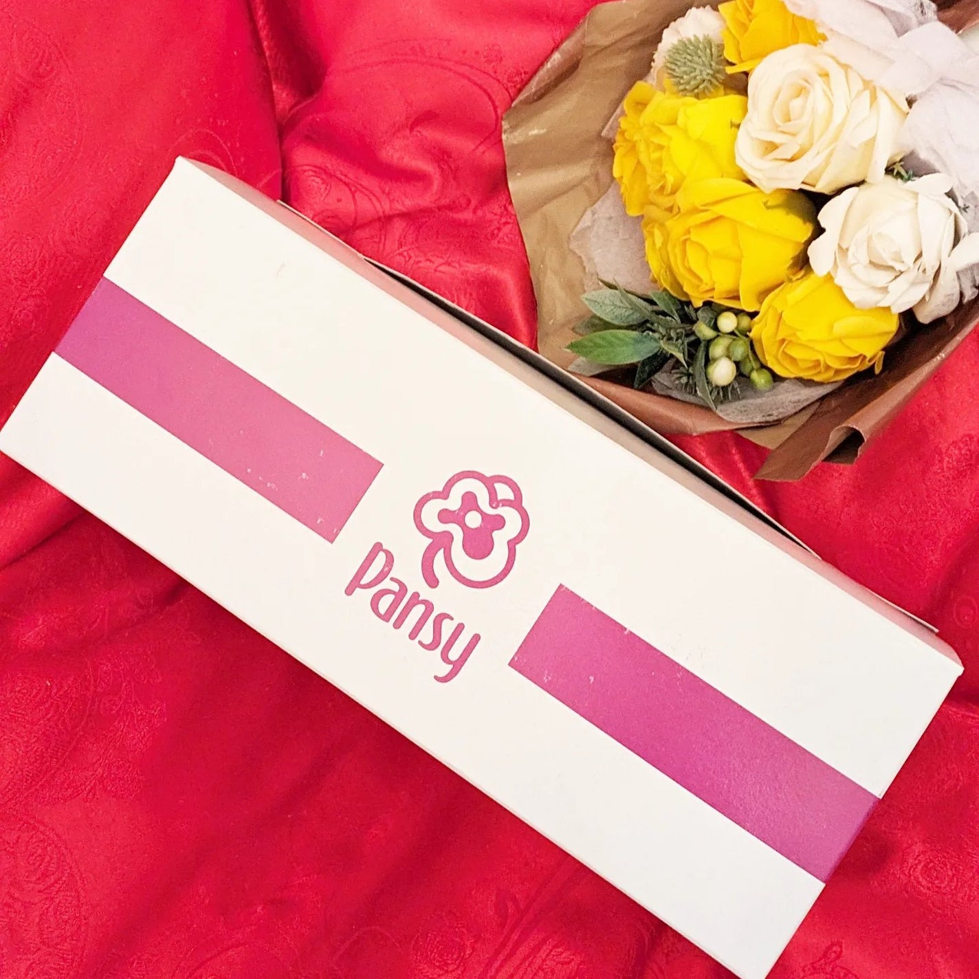 真紅 on LIPS 「パンジー様のオフィスパンプスブラックをお試しさせて頂きました。..」(4枚目)