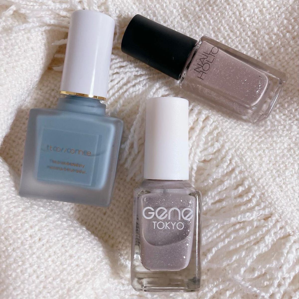 ネイルポリッシュ 04 NEMOPHILA /to/one/マニキュアを使ったクチコミ（3枚目）