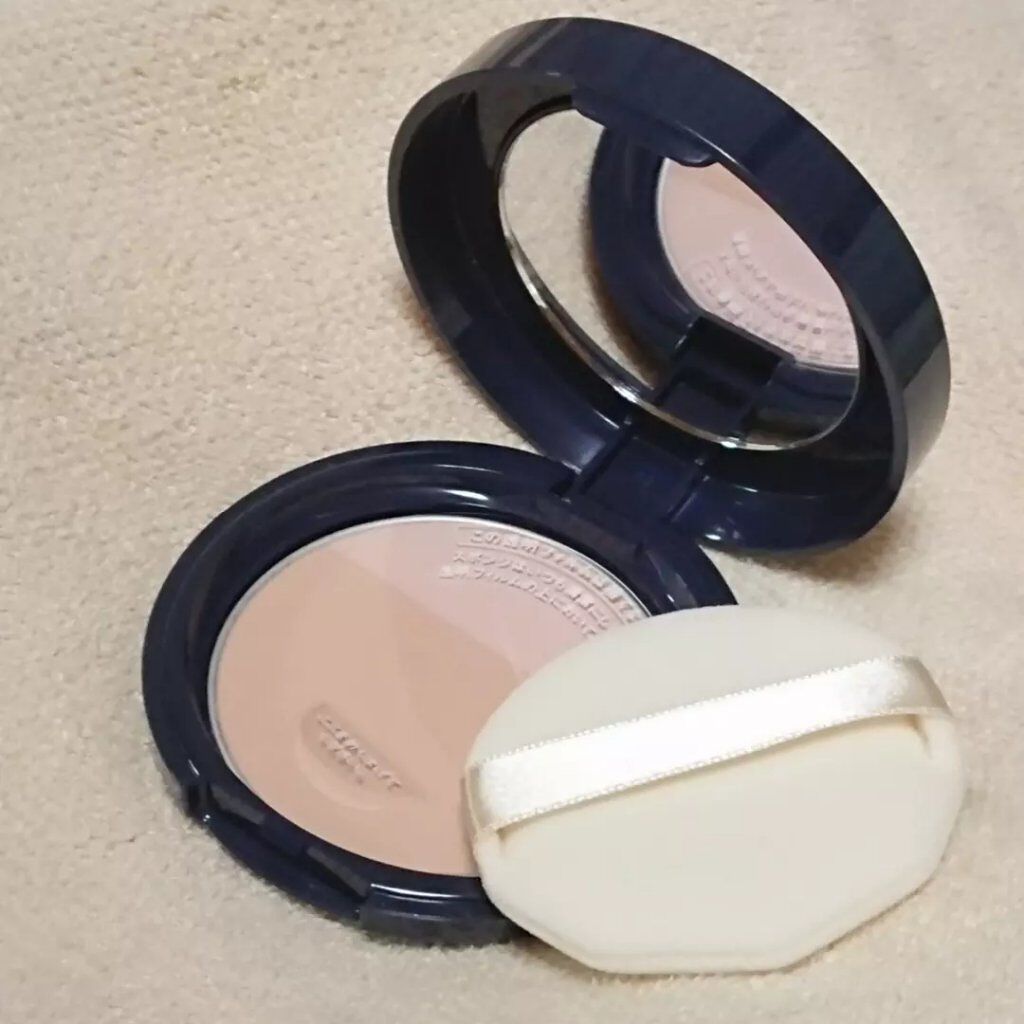 光仕上げパウダーUV/グレイシィ/プレストパウダーを使ったクチコミ(2枚目)