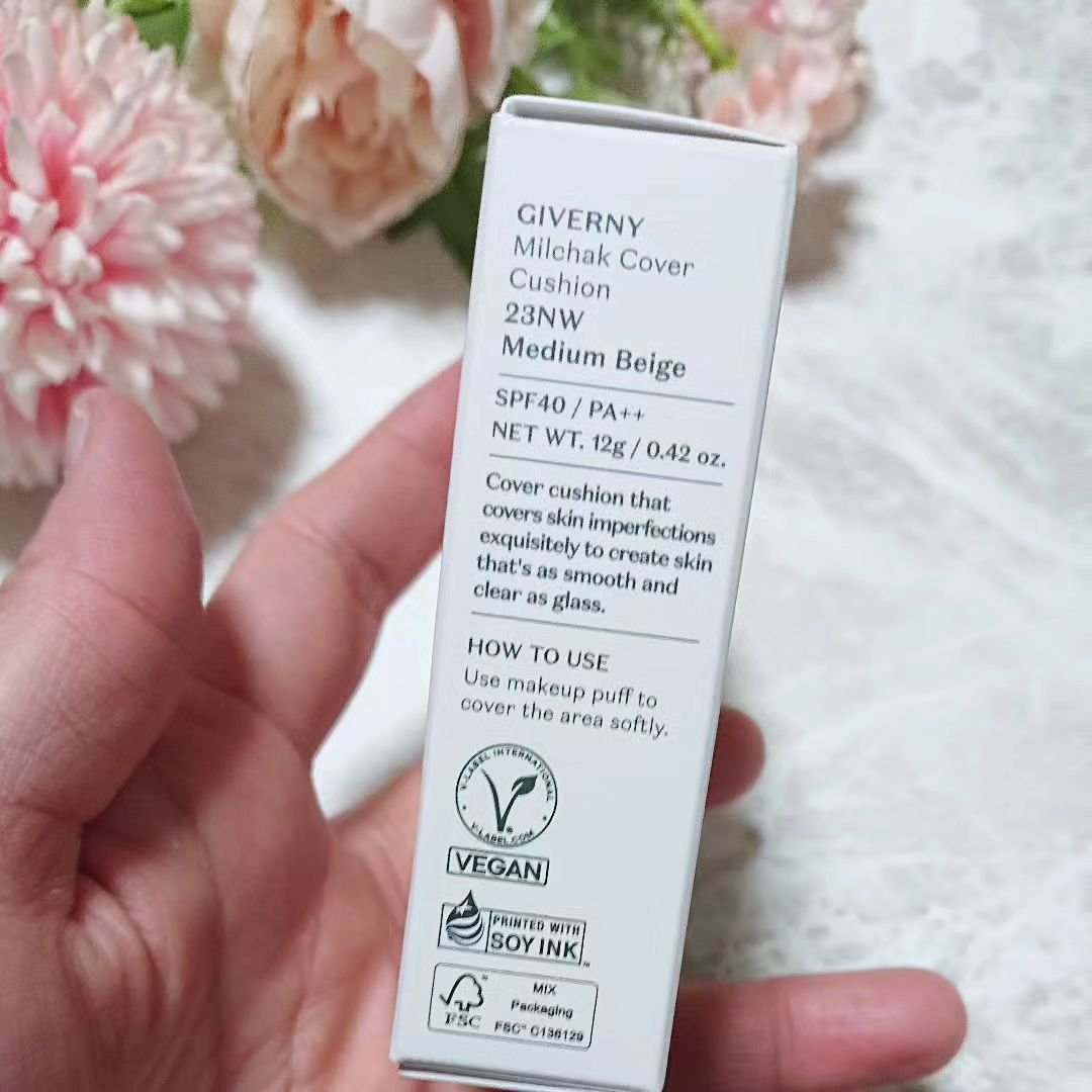 ジヴェルニー 密着カバークッション 23NW ミディアムベージュ/GIVERNY/クッションファンデーションを使ったクチコミ（3枚目）