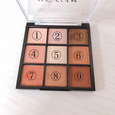 UR GLAM　BLOOMING EYE COLOR PALETTE/U R GLAM/アイシャドウパレットを使ったクチコミ（2枚目）