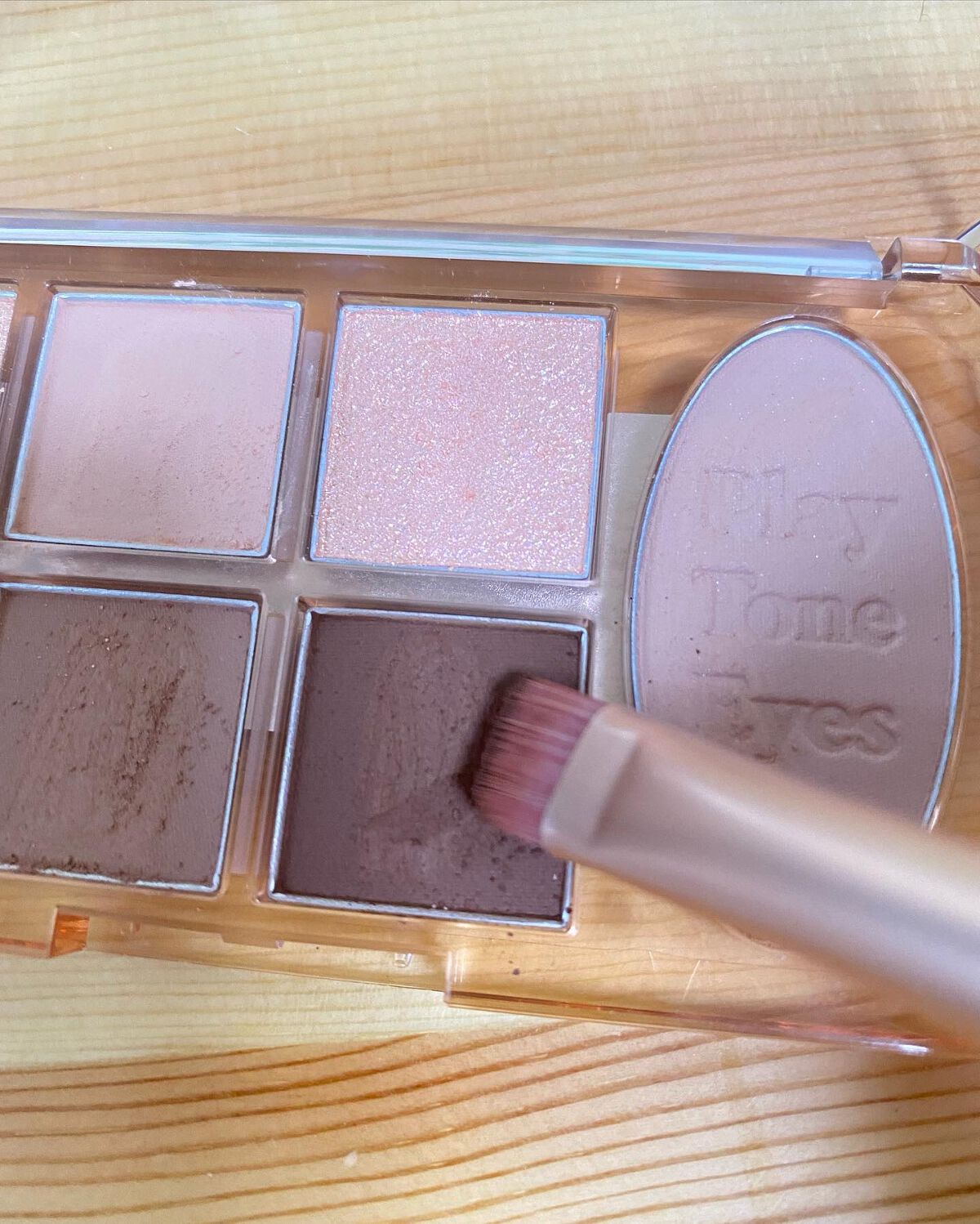 pikopiko on LIPS 「ETUDEプレイトーンアイパレット(オンライン限定)ヌードルミ..」(5枚目)