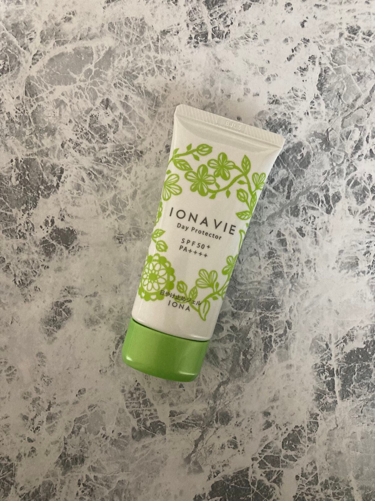 デイ プロテクター FB/イオナヴィー/日焼け止めジェルを使ったクチコミ(3枚目)