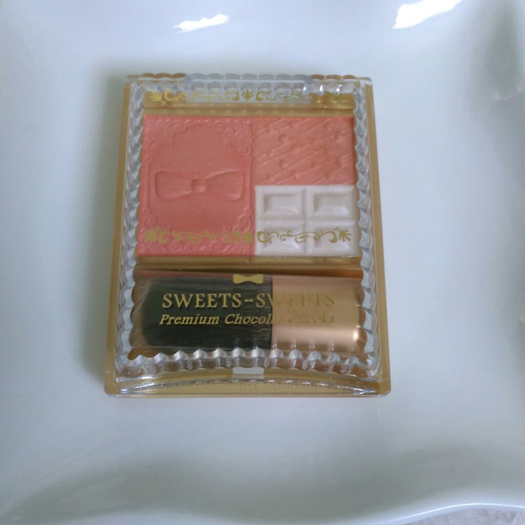 プレミアムショコラチークス/スウィーツ スウィーツ/パウダーチークを使ったクチコミ(1枚目)