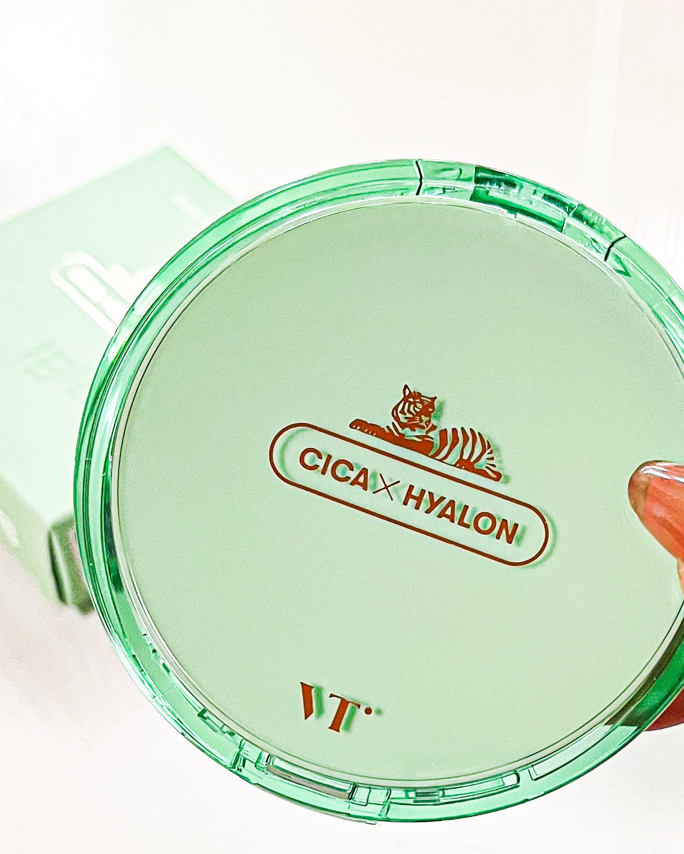 CICA エッセンスサンパクト/VT/フェイスバームを使ったクチコミ(8枚目)