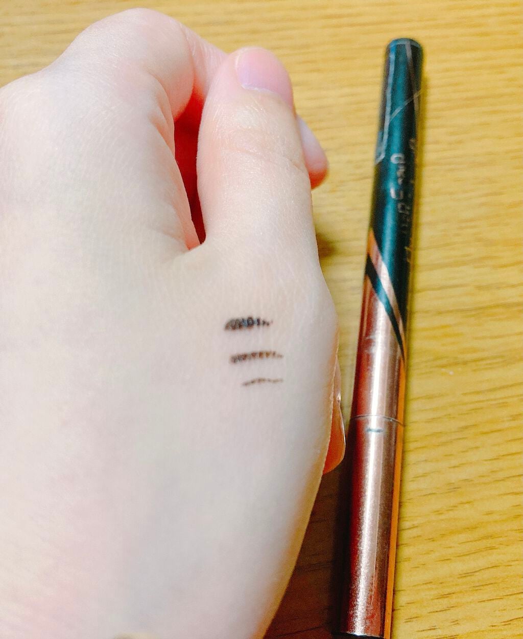 ハイパーシャープ ライナー R/MAYBELLINE NEW YORK/リキッドアイライナーを使ったクチコミ(5枚目)