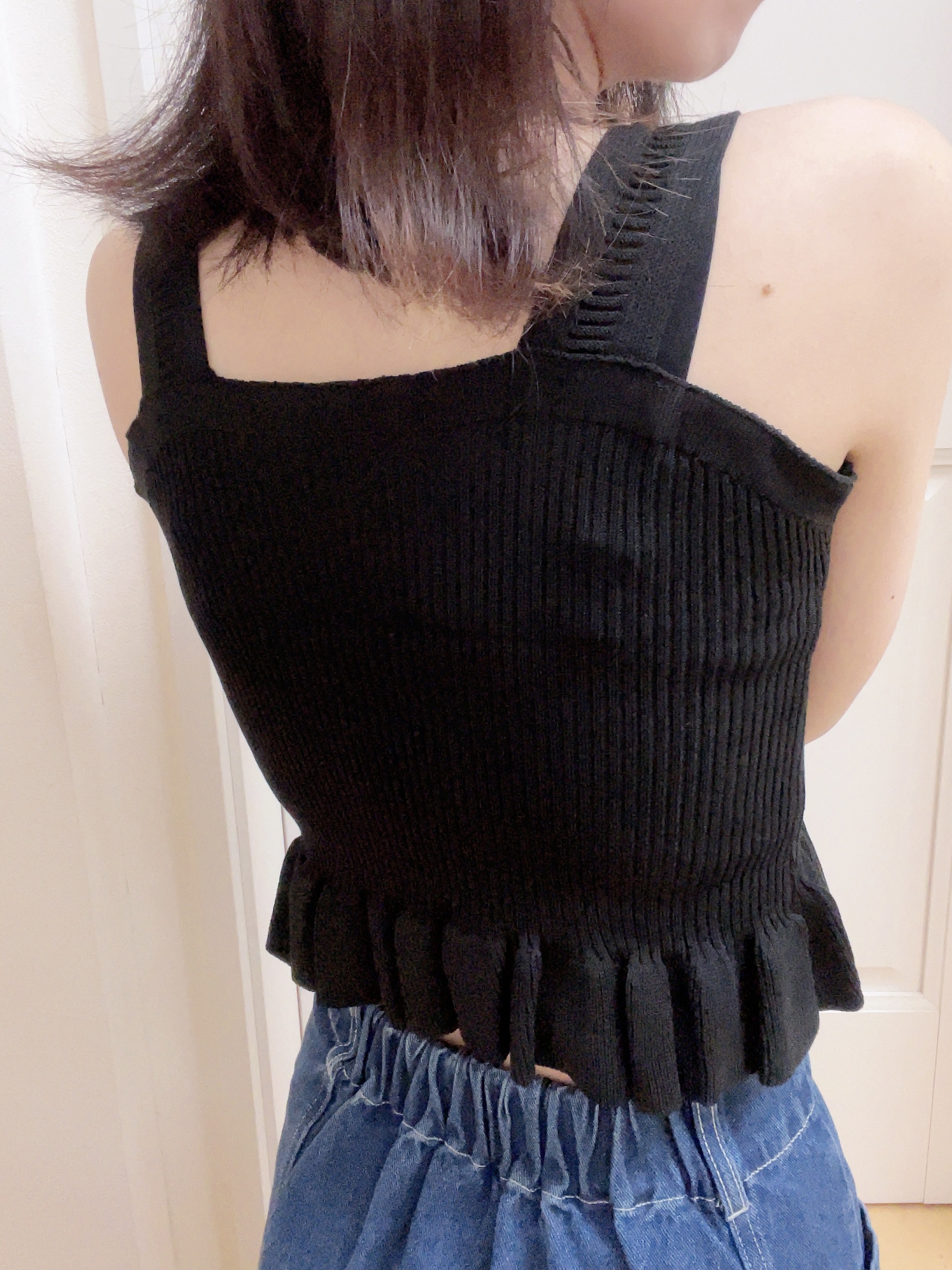 ショート丈 フリル ニット キャミソール /Amazon/その他を使ったクチコミ（3枚目）