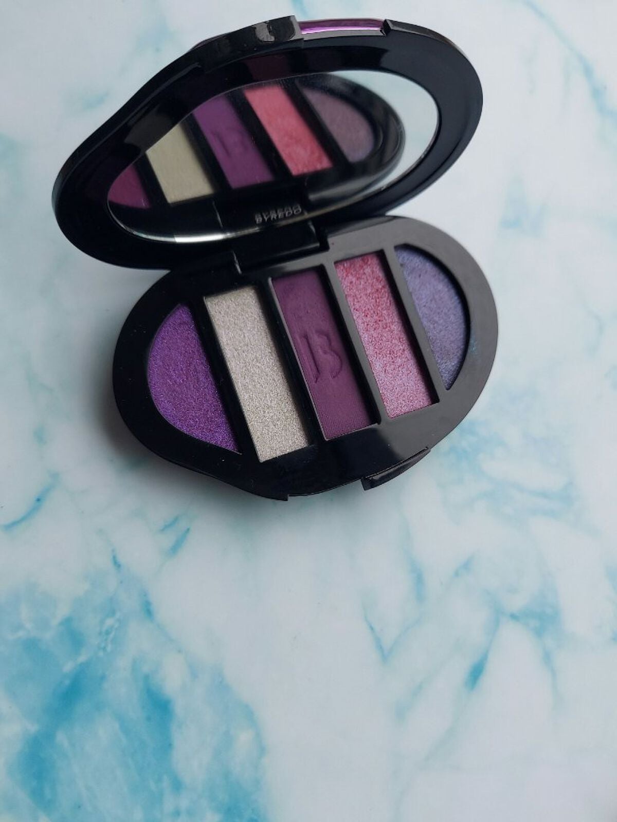 Eyeshadow 5 Colour Compacts/BYREDO/アイシャドウパレットを使ったクチコミ(2枚目)