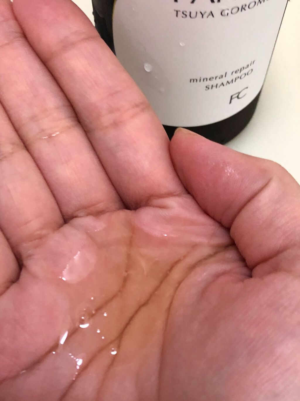ツヤゴロモ ミネラルリペアシャンプー/ファンケル/市販シャンプーを使ったクチコミ（2枚目）