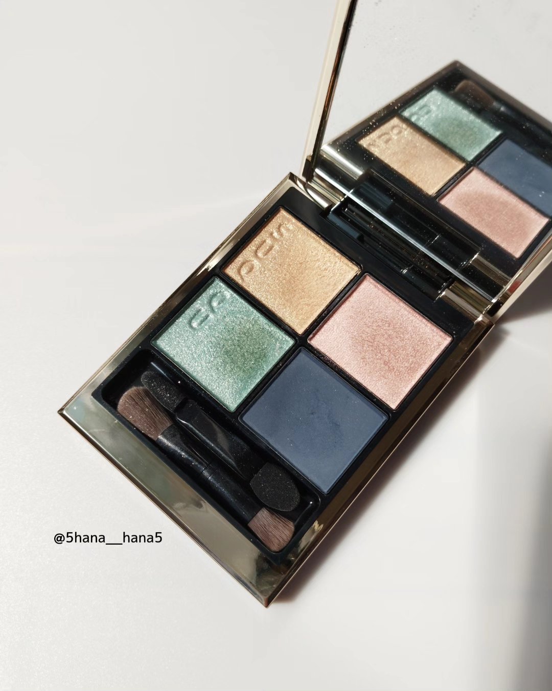 シグニチャー カラー アイズ/SUQQU/アイシャドウパレットを使ったクチコミ（3枚目）