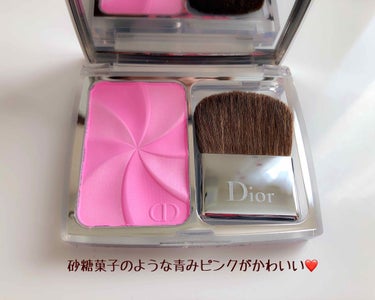 ディオールスキン ロージー グロウ/Dior/パウダーチークを使ったクチコミ（3枚目）