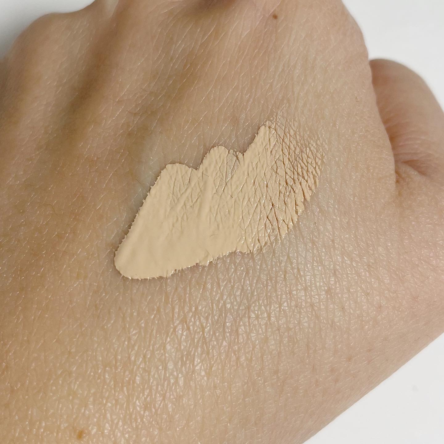 ロングラスティングチップコンシーラー/LUNA/リキッドコンシーラーを使ったクチコミ（3枚目）