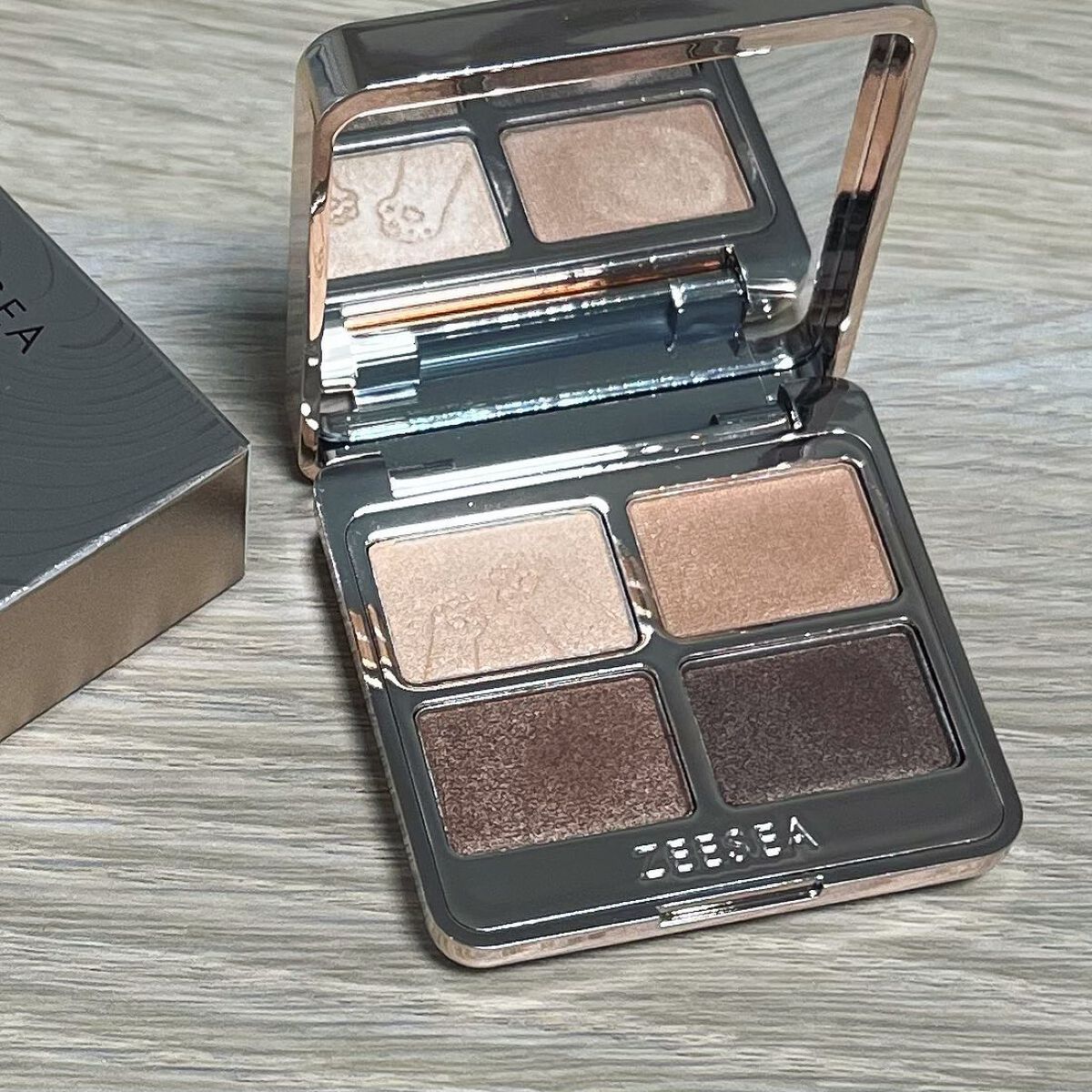 アニマルアイシャドウ(4シェード) 06 平凡な愛/ZEESEA/アイシャドウパレットを使ったクチコミ（3枚目）