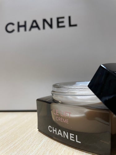 ル リフト クレーム｜CHANELの使い方を徹底解説 - 【使った商品