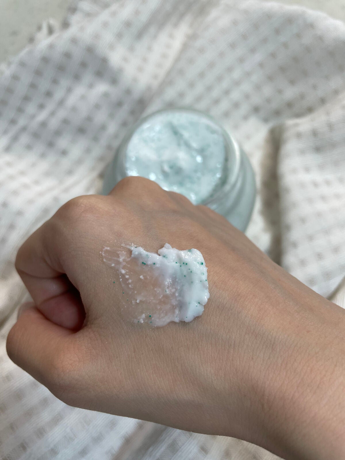 フェイスポリッシャー リフレッシング(ミント)/SABON/スクラブ・ゴマージュを使ったクチコミ(2枚目)