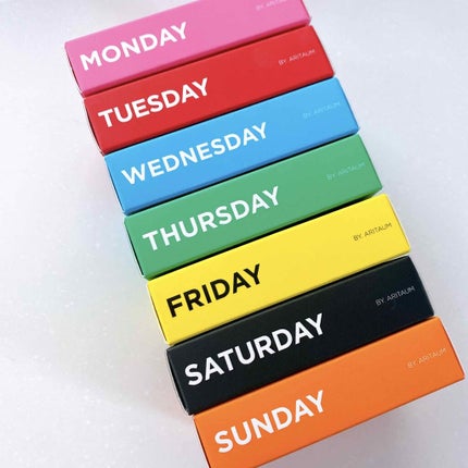 ARITAUM weekly eye paletteのクチコミ「\ARITAUM weekly eye palette/
曜日ごとに異なる色のパレット
パレ.....」(1枚目)