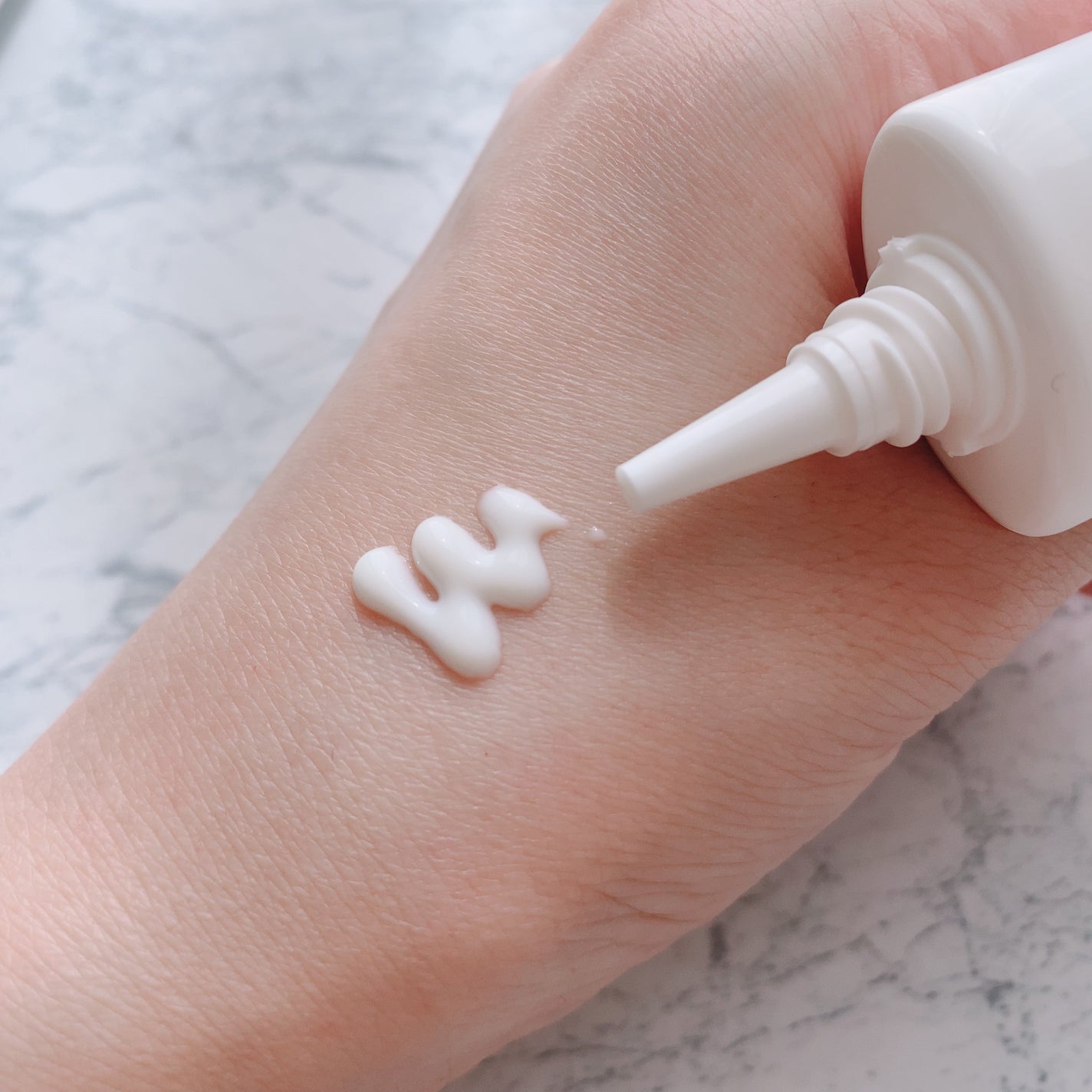 乾燥さん 保湿力スキンケア下地 /乾燥さん/化粧下地を使ったクチコミ(2枚目)